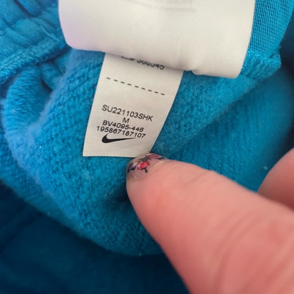 Nike Women’s Essential Fleece Pant size M - Picture 6 of 8